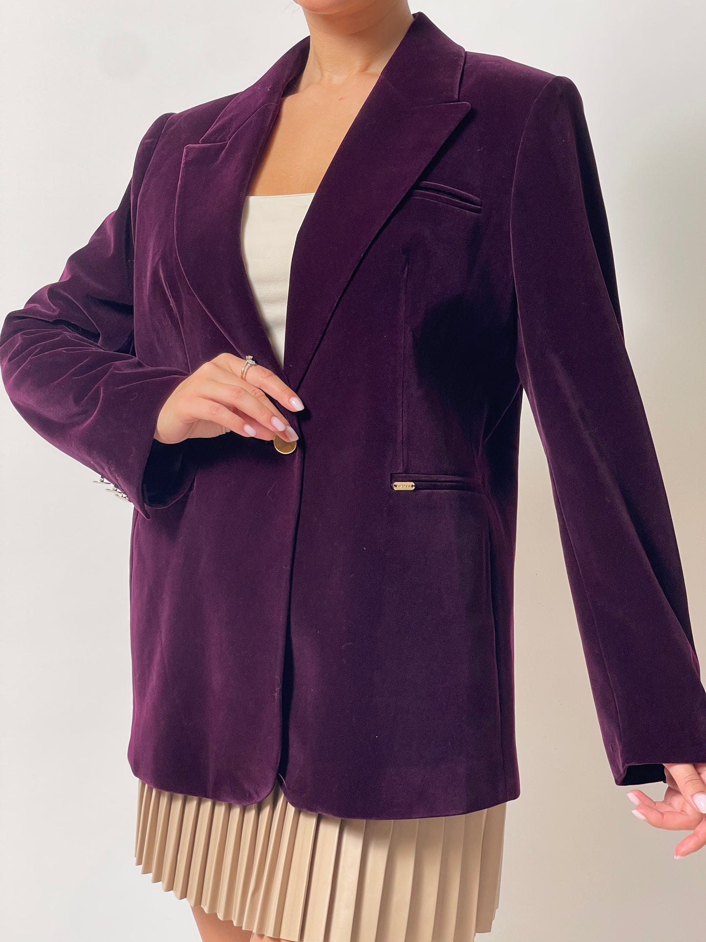 Velvet Blazer in Deep Plum